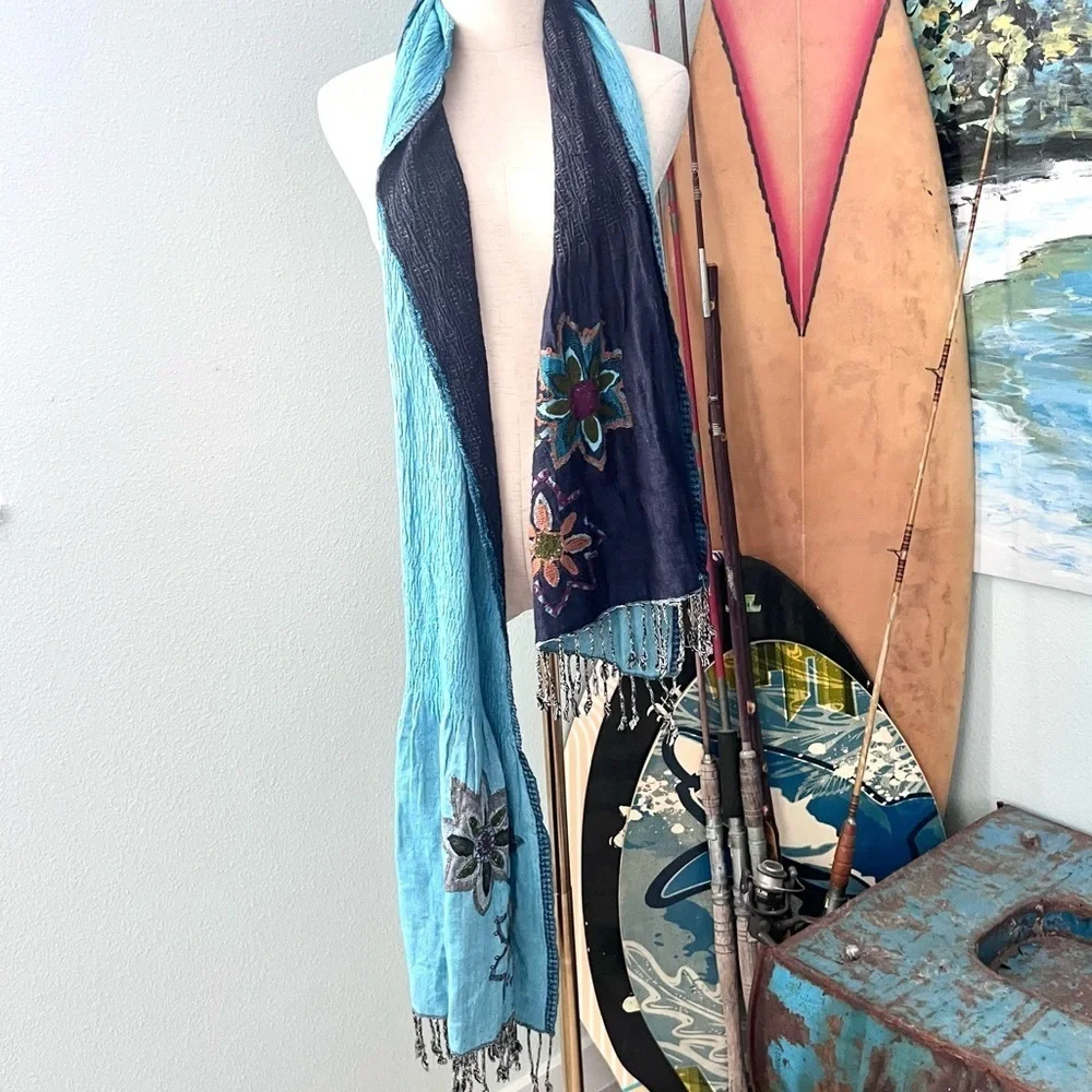 Gorgeous Embroidered Soft Rayon Scarf, Incredible Colors, Stretch, EUC, OS